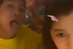 酒吧蹦迪超嗨短视频,蹦迪短视频点燃青春活力